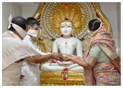 શ્રી મંગલકારી પાર્શ્વનાથ  ભગવાન ની ૧૭ મી વર્ષગાંઠ