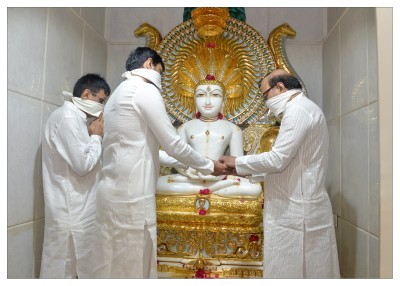 શ્રી મંગલકારી પાર્શ્વનાથ  ભગવાન ની ૧૭ મી વર્ષગાંઠ