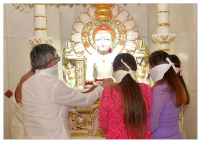 શ્રી મંગલકારી પાર્શ્વનાથ  ભગવાન ની ૧૭ મી વર્ષગાંઠ