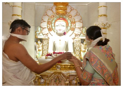 શ્રી મંગલકારી પાર્શ્વનાથ  ભગવાન ની ૧૭ મી વર્ષગાંઠ